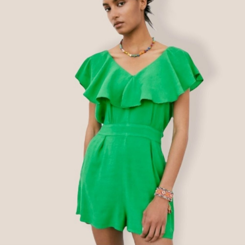 Zara Green Linen / Viscose Ruffle Elastic High Waist Playsuit / Romper Size M